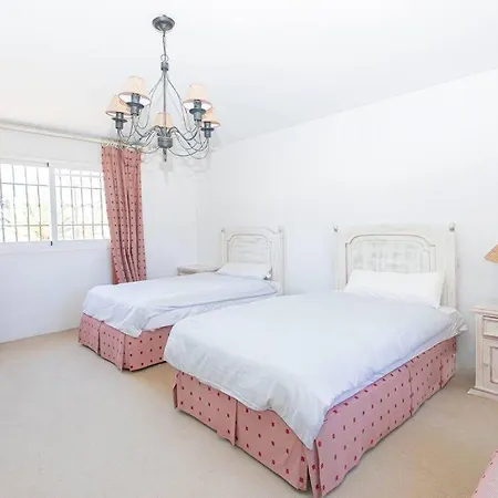 Puerto Banus Villa *