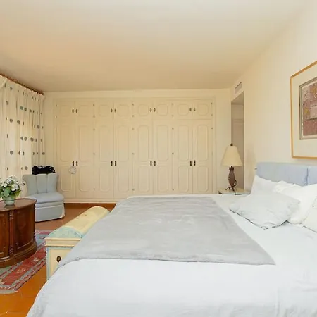 Villa Puerto Banus *