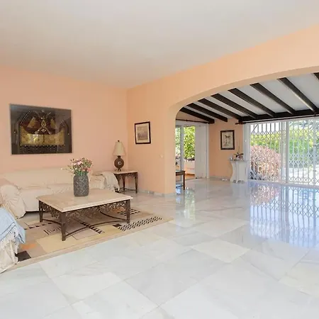 Puerto Banus Villa *